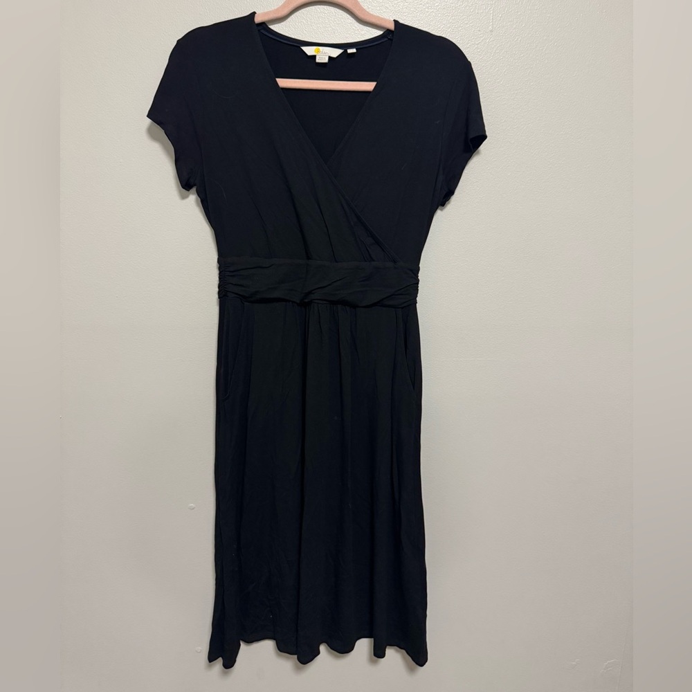 Boden Lola Dress Jersey Faux Wrap Knee Length Pockets Pleated Black - Picture 2 of 8